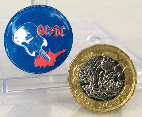 Badge acdc blue guitar - acdc,