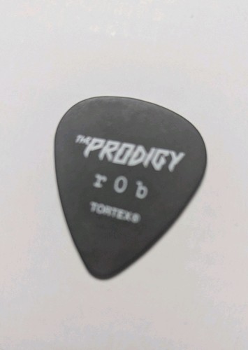 The prodigy guitar - the, pick